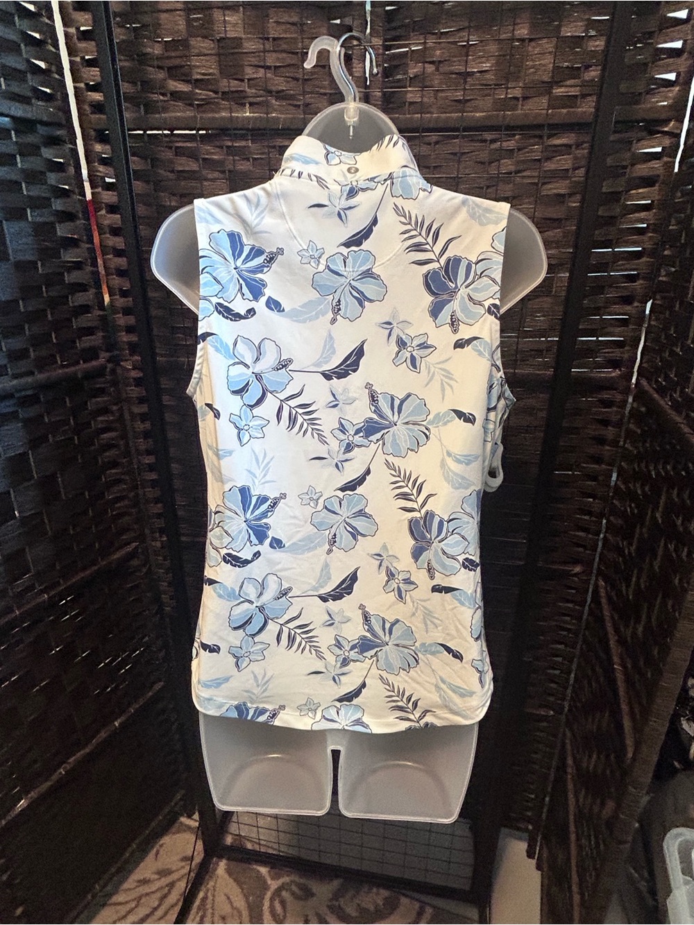 IZOD performance Sleeveless Zip Floral Mock Neck Top - Blue M